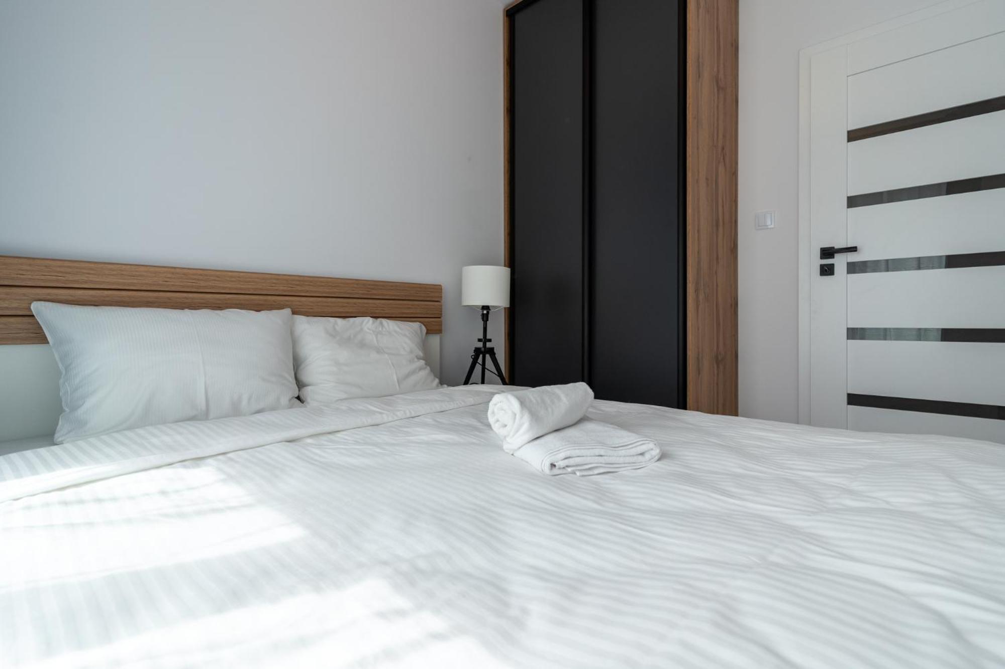קטוביץ Raciborska 2-Bedroom Apartment מראה חיצוני תמונה